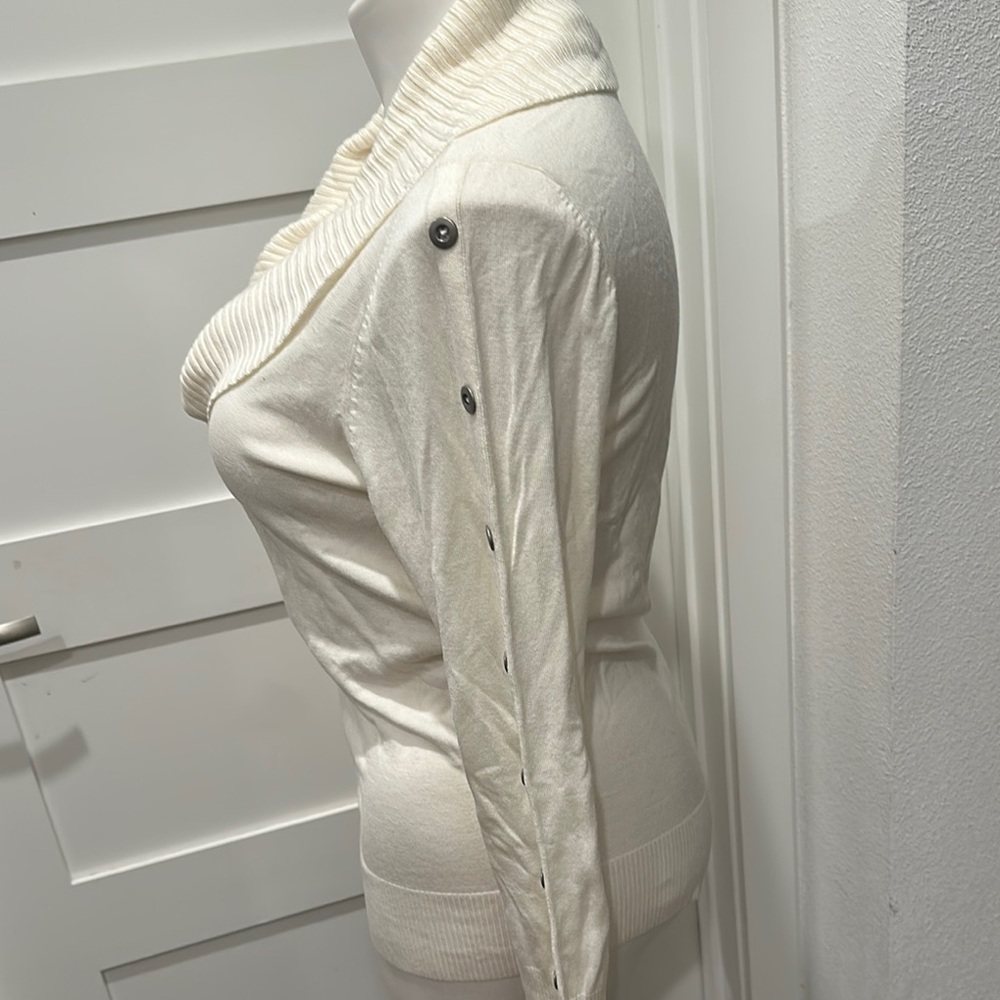 NWT White House Black Market Cream Cowl Neck Sweater Size XL - Picture 4 of 11